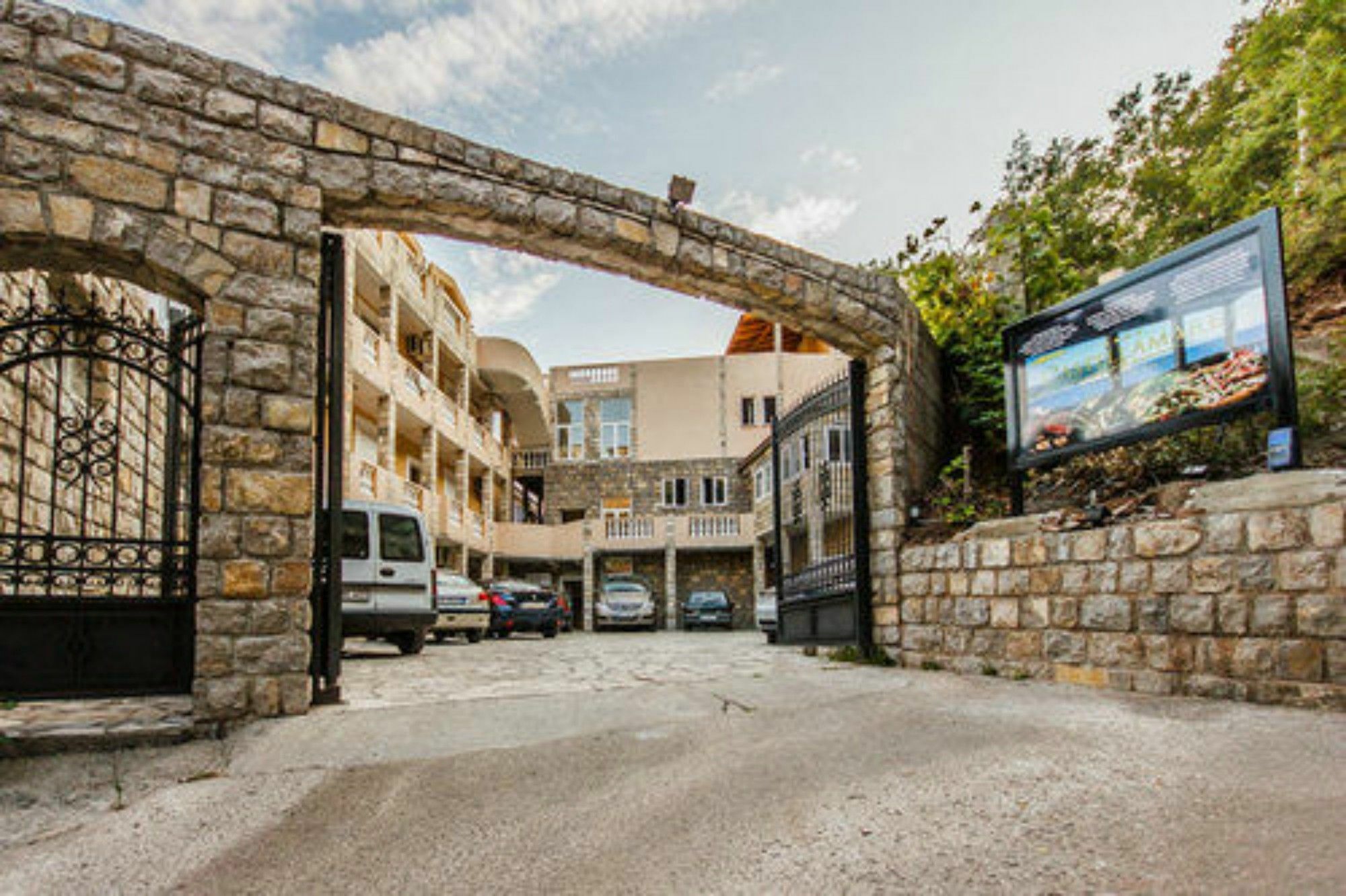 Castellamare Residence Petrovac المظهر الخارجي الصورة