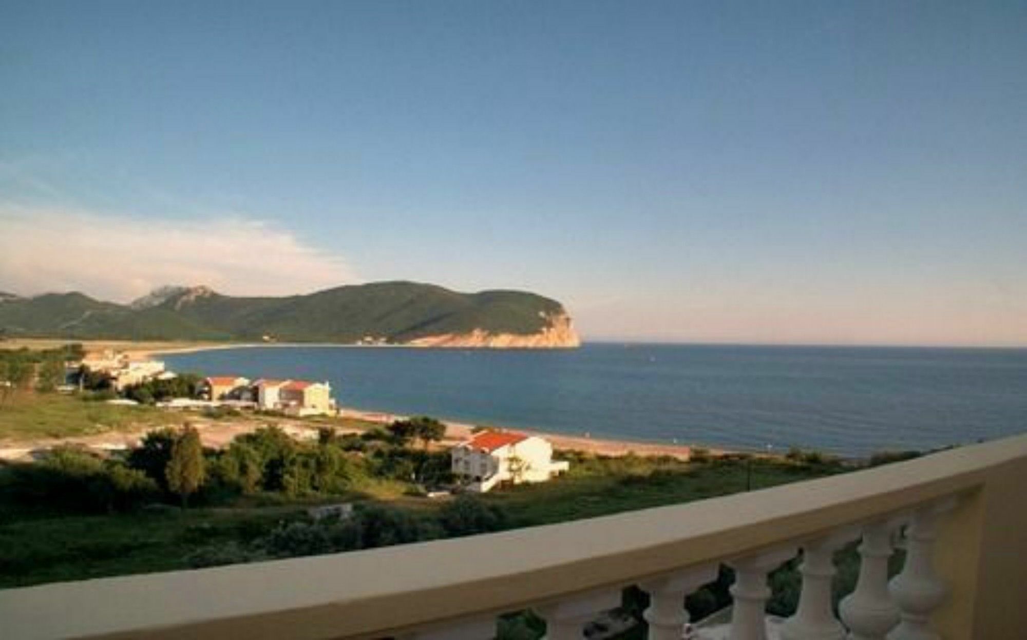 Castellamare Residence Petrovac المظهر الخارجي الصورة